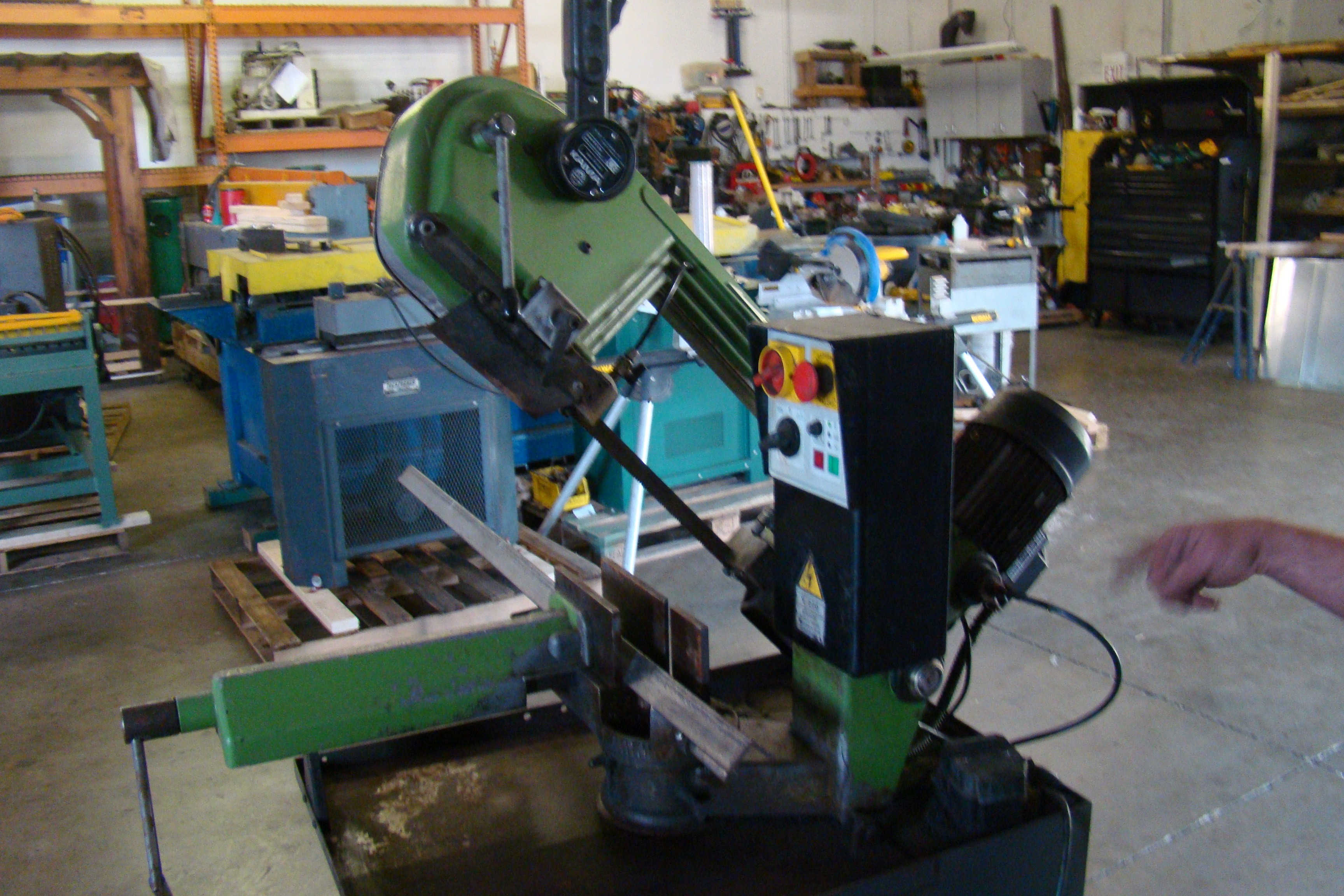 Kama EV996 Bandsaw